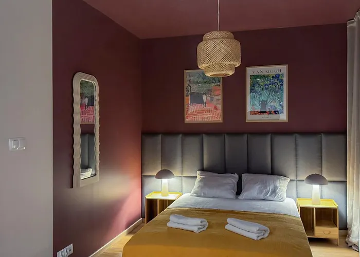 Plum Studio With Terrace #Self Check-In